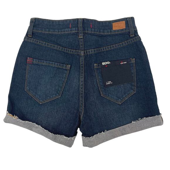 Urban Outfitters BDG NWOT High Rise Cuffed Shorts Womens 26 Blue Dark Wash - Picture 2 of 5